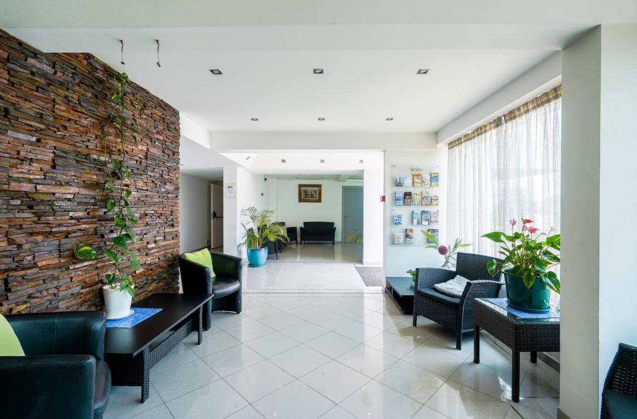 Bay View Apartment W/Pool 3-Min Walk To The Beach Albufeira Exteriör bild