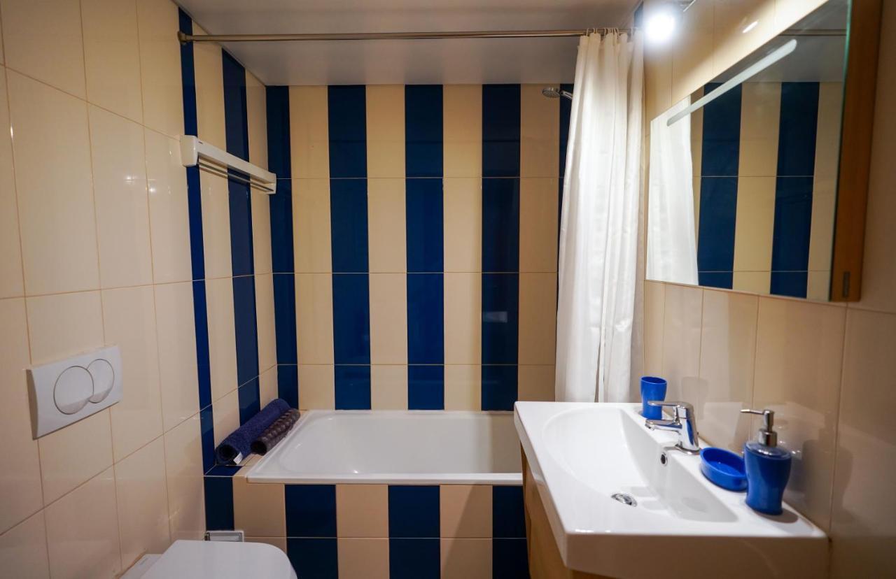Bay View Apartment W/Pool 3-Min Walk To The Beach Albufeira Exteriör bild